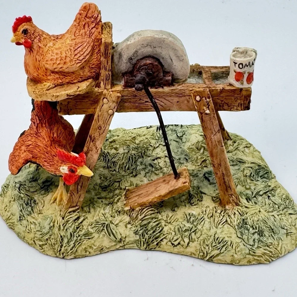 Lowell Davis (3) Chickens She Lay Low, Peep Show Chicks, Goldie And Peeps Schmid